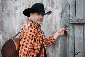 Image: Martin Comeau Image: Martin Comeau